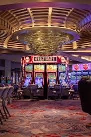 slotvip tech Android APK download screen on Philippines mobile phone